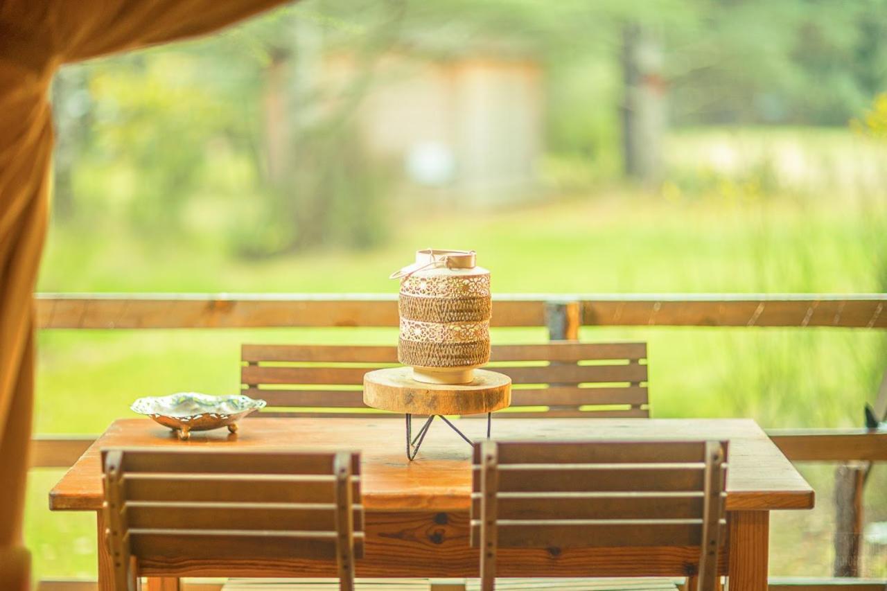 Domaine De La Vitarelle Glamping Villaniere Dış mekan fotoğraf